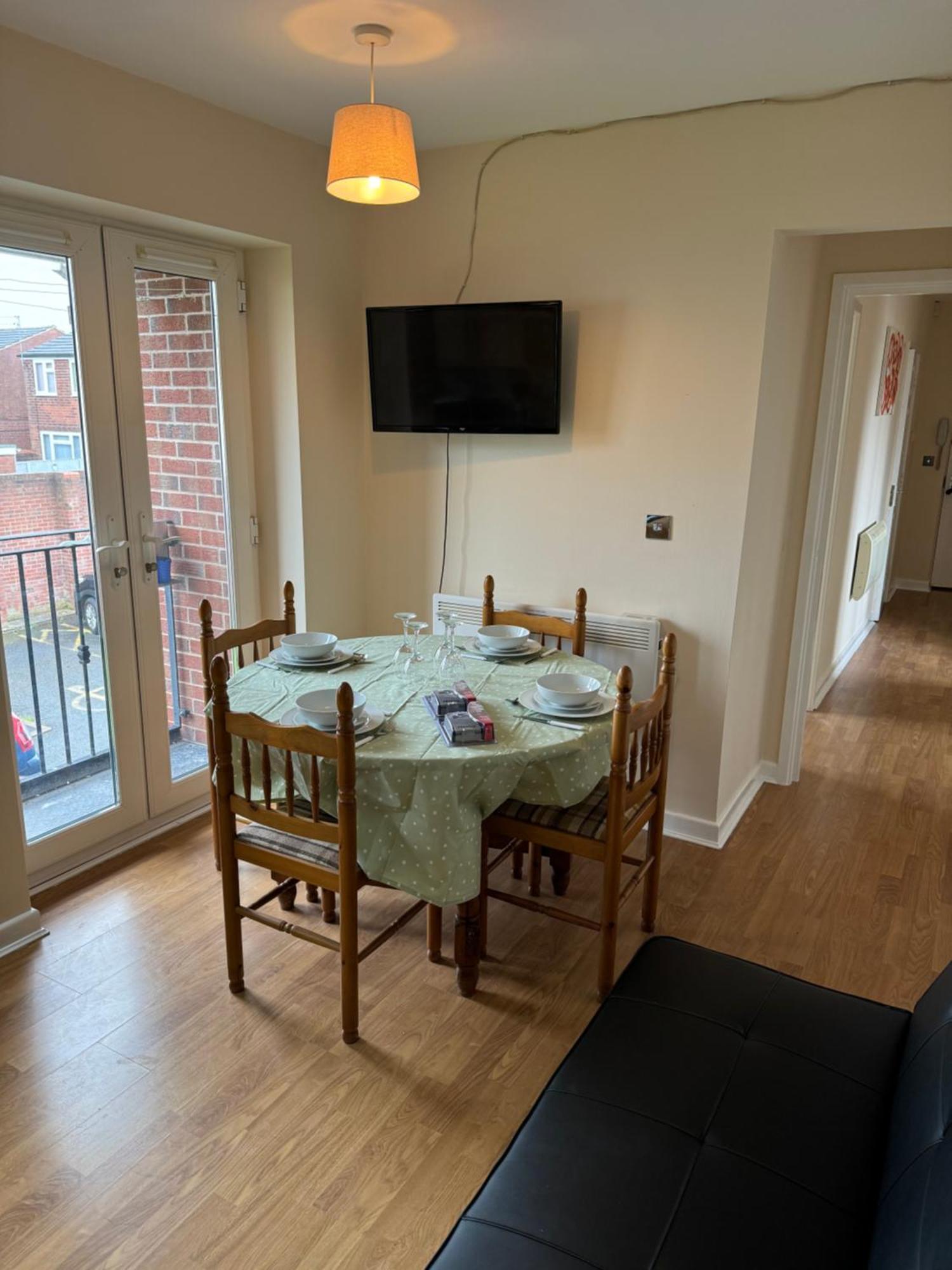 Modern, Quiet, Sleeps 9, Etihad, Coop Live, Mánchester Exterior foto