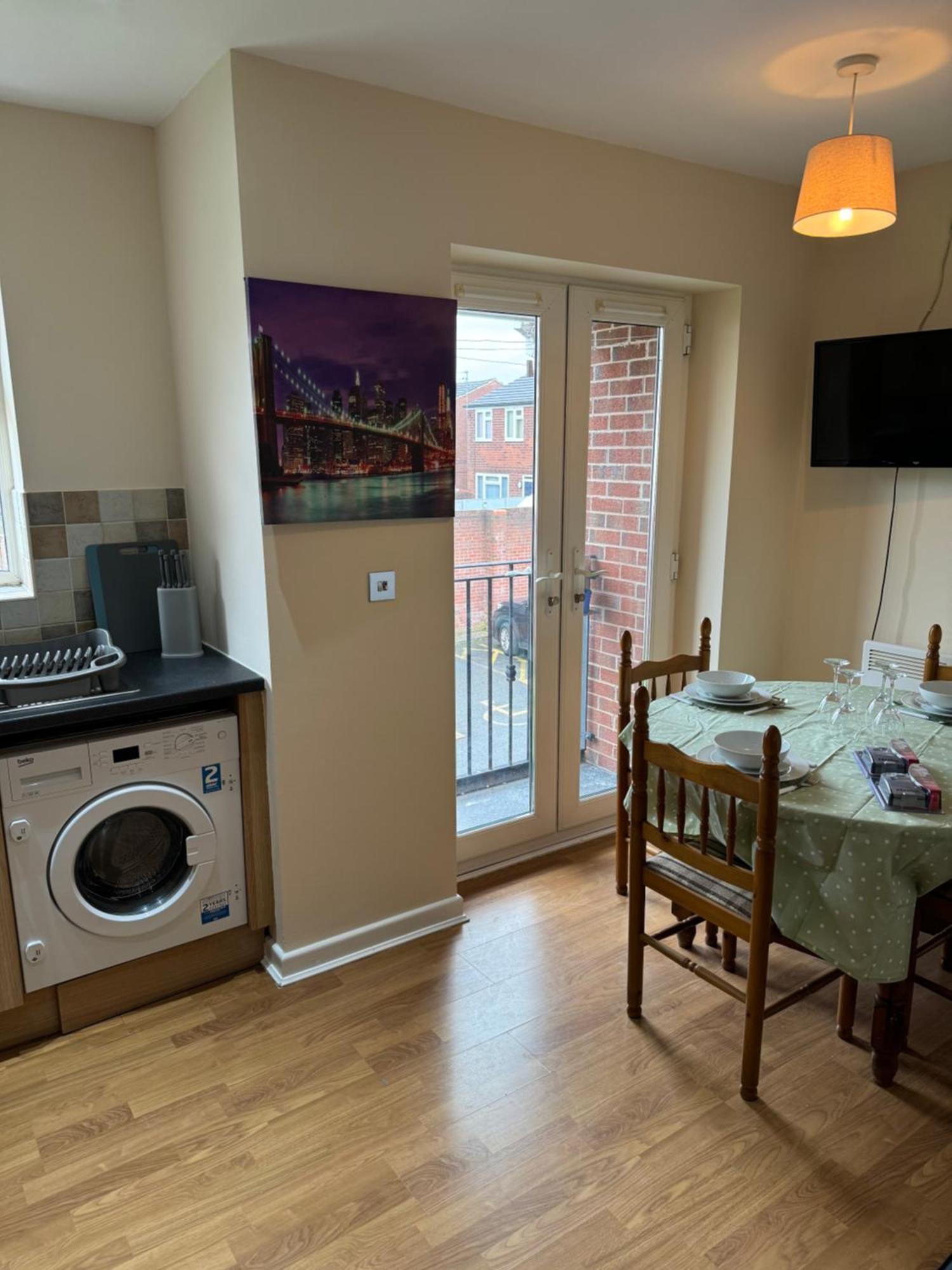 Modern, Quiet, Sleeps 9, Etihad, Coop Live, Mánchester Exterior foto