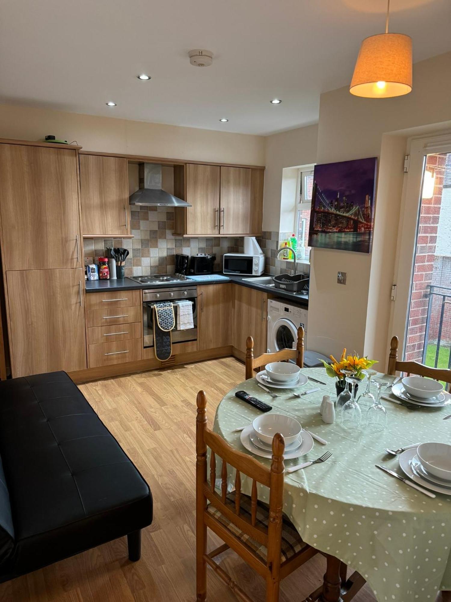 Modern, Quiet, Sleeps 9, Etihad, Coop Live, Mánchester Exterior foto